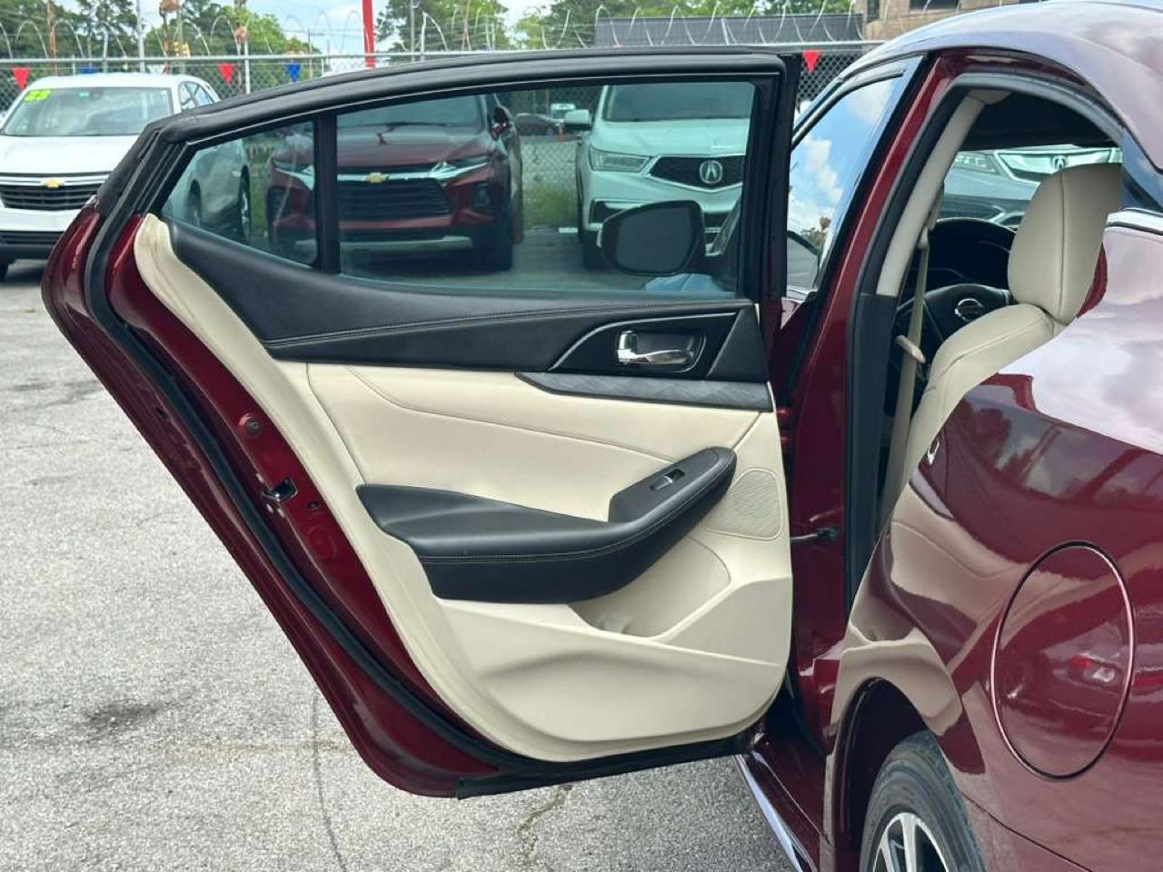 Nissan Maxima SV 3.5L 2018