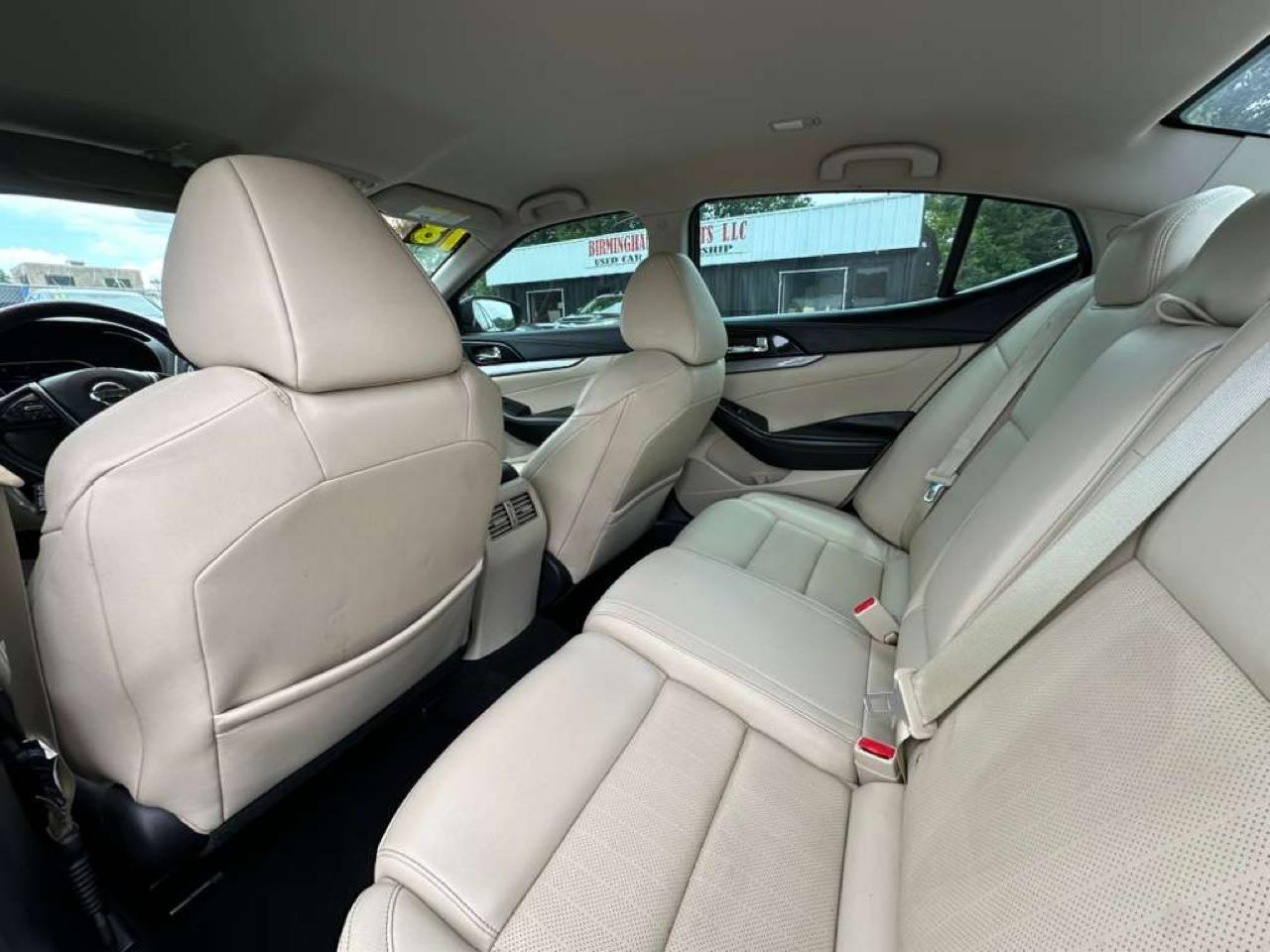 Nissan Maxima SV 3.5L 2018