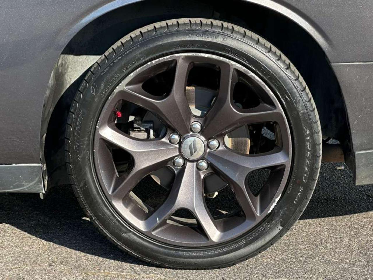 Dodge Challenger SXT RWD 2019