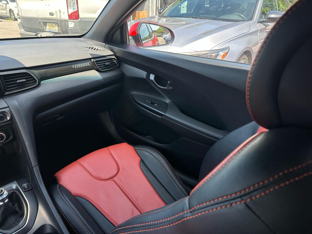 Hyundai Veloster Turbo R-Spec Manual 2019