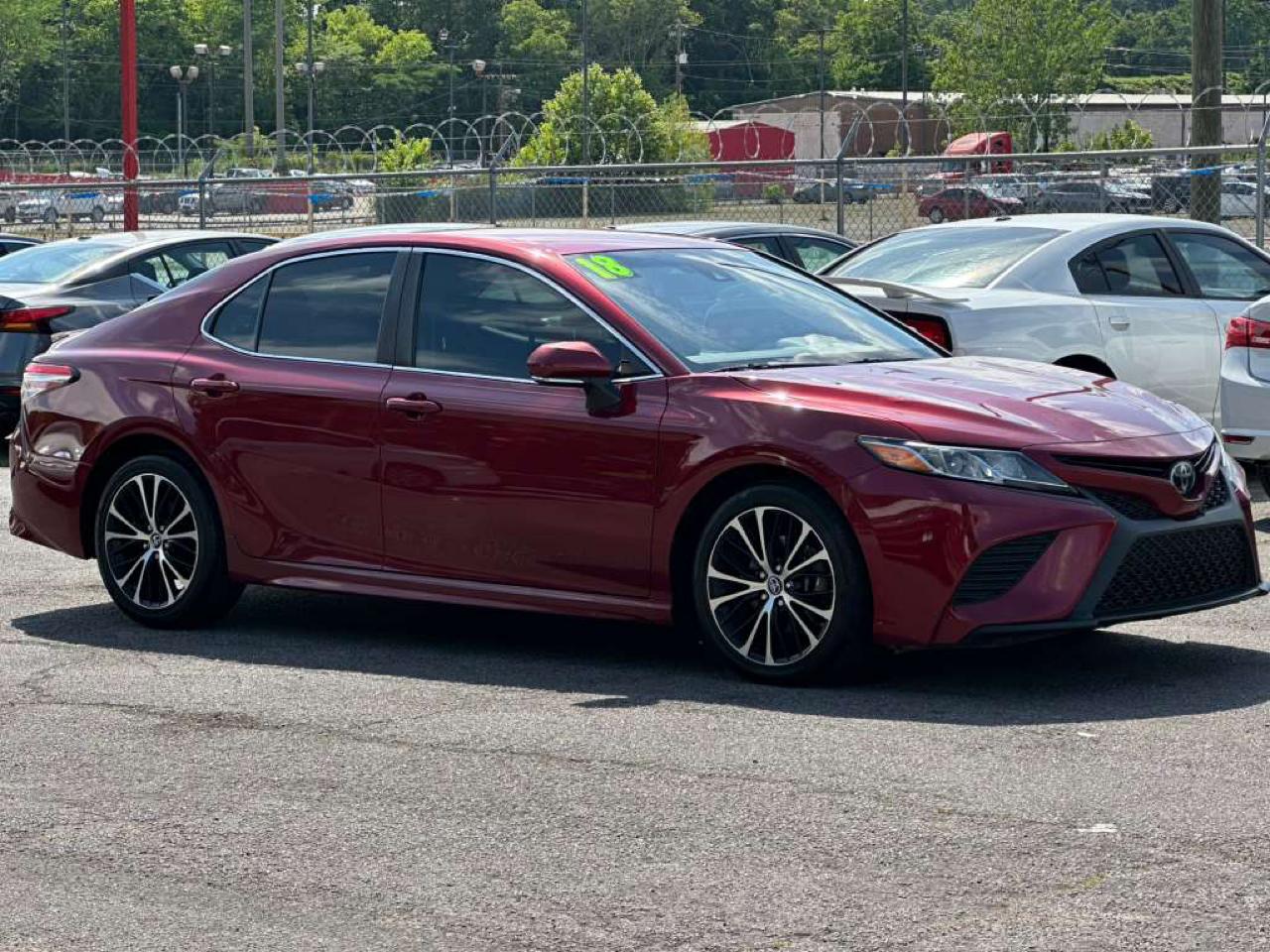 Toyota Camry XLE Auto (Natl) 2018
