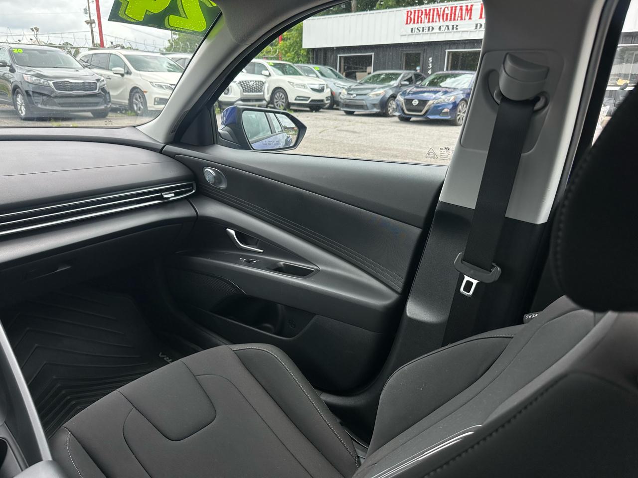 Hyundai Elantra SEL IVT 2024
