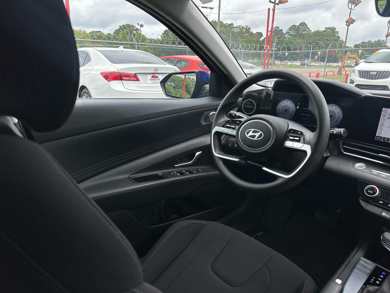 Hyundai Elantra SEL IVT 2024