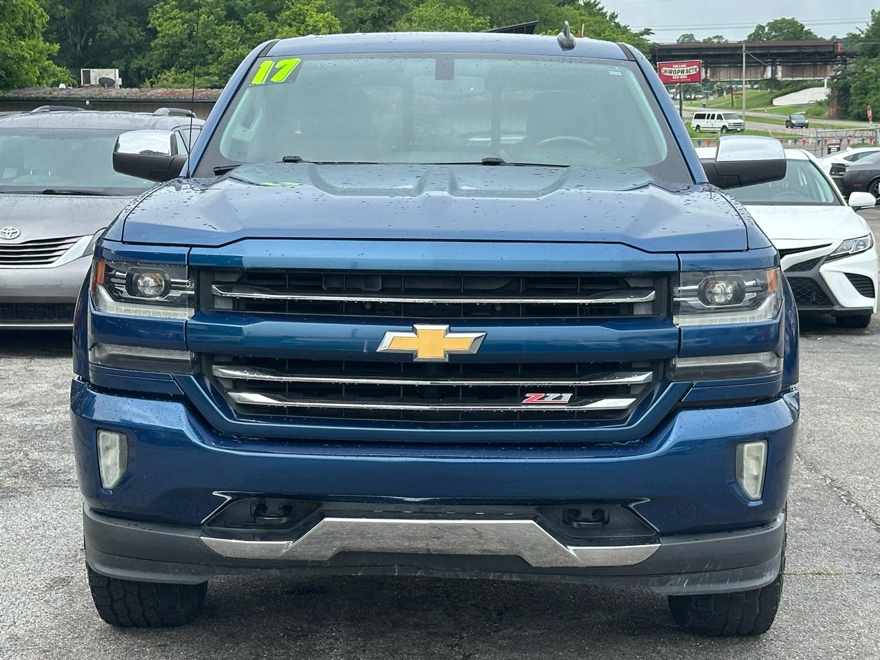 Chevrolet Silverado 1500 4WD Crew Cab 143.5" LTZ w/2LZ 2017