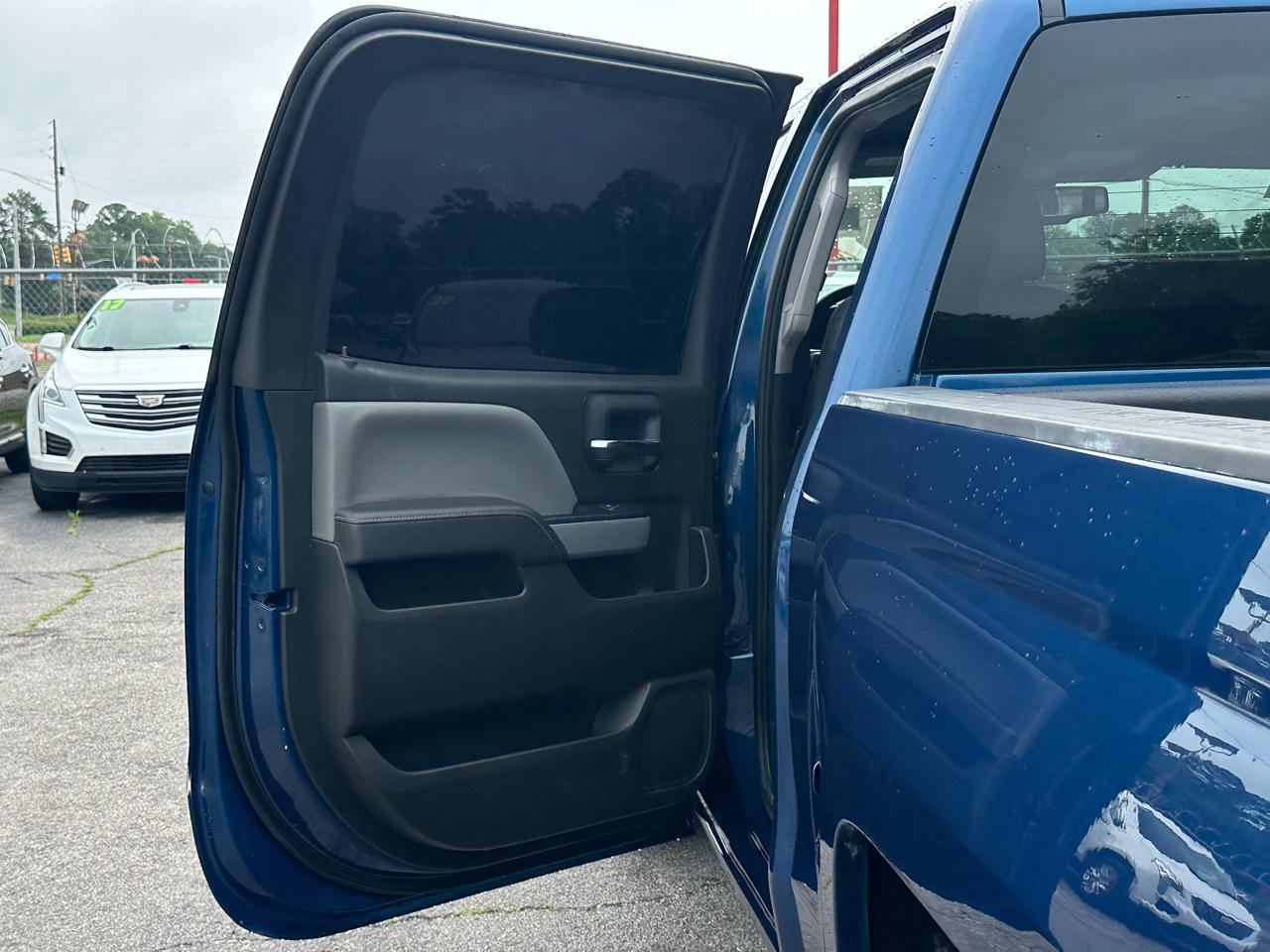 Chevrolet Silverado 1500 4WD Crew Cab 143.5" LTZ w/2LZ 2017