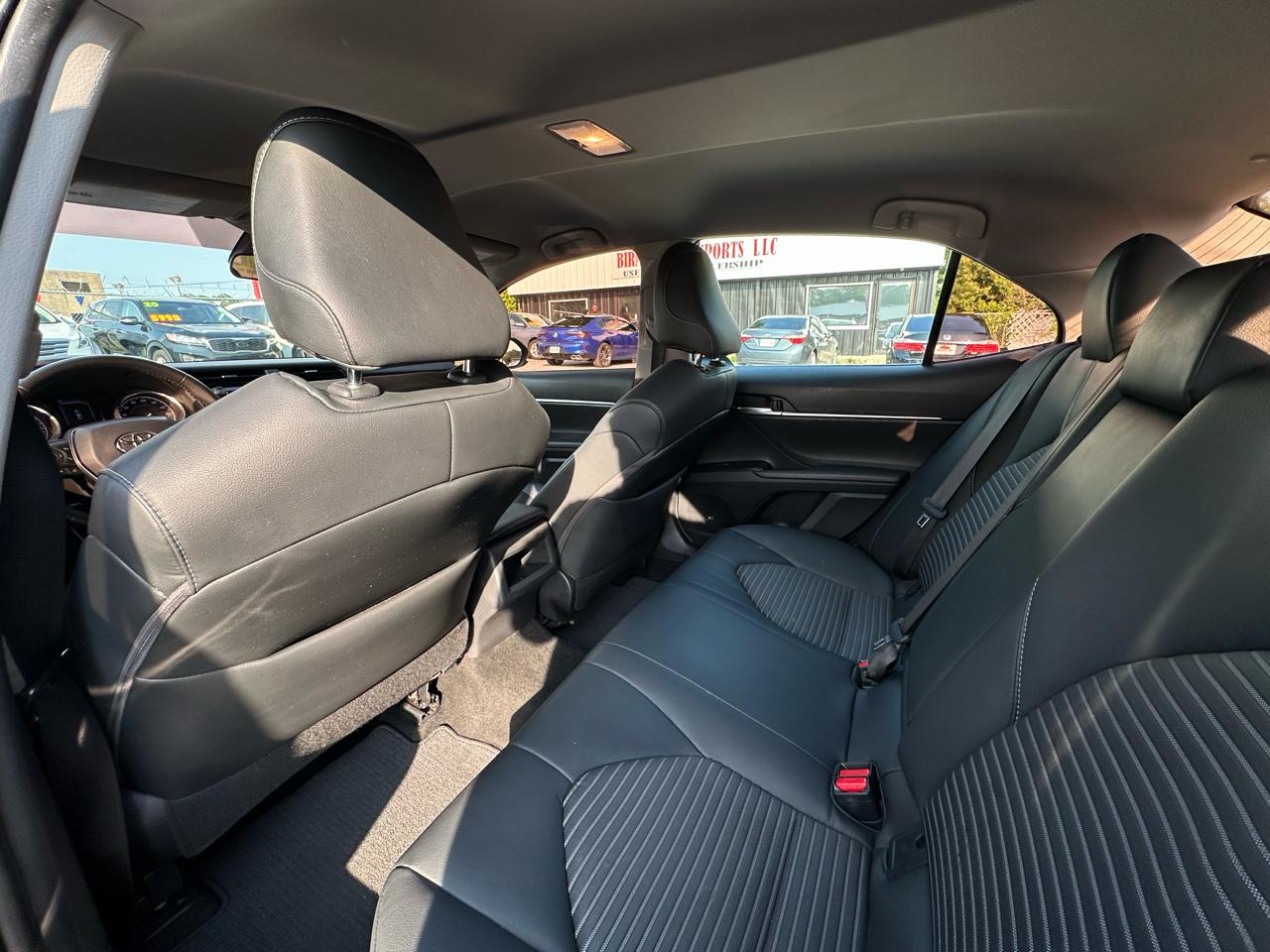 Toyota Camry XLE Auto (Natl) 2019