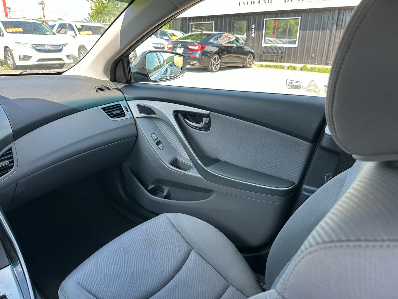 Hyundai Elantra 4dr Sdn Auto GLS (Ulsan Plant) 2012