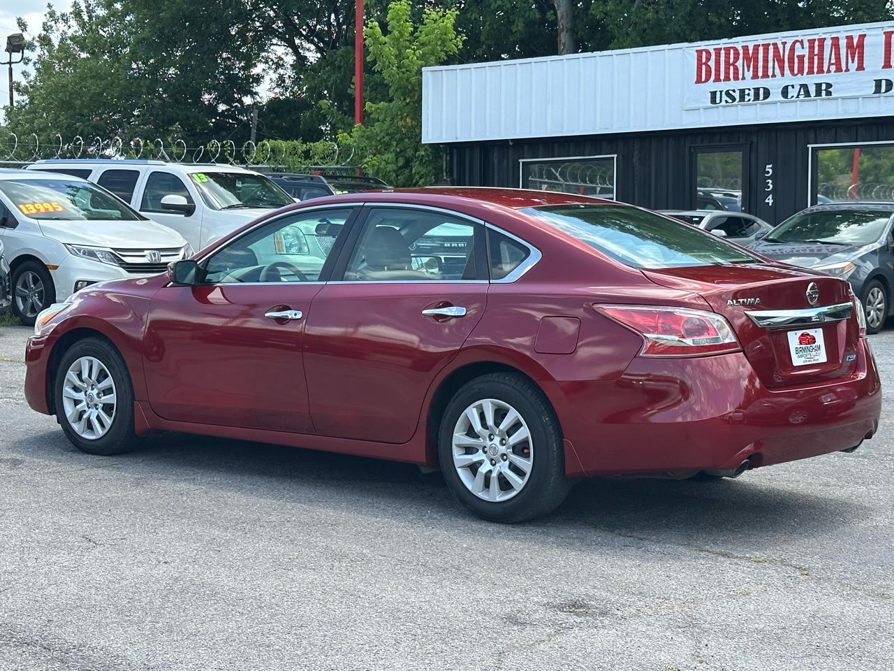 Nissan Altima 4dr Sdn I4 2.5 S 2013
