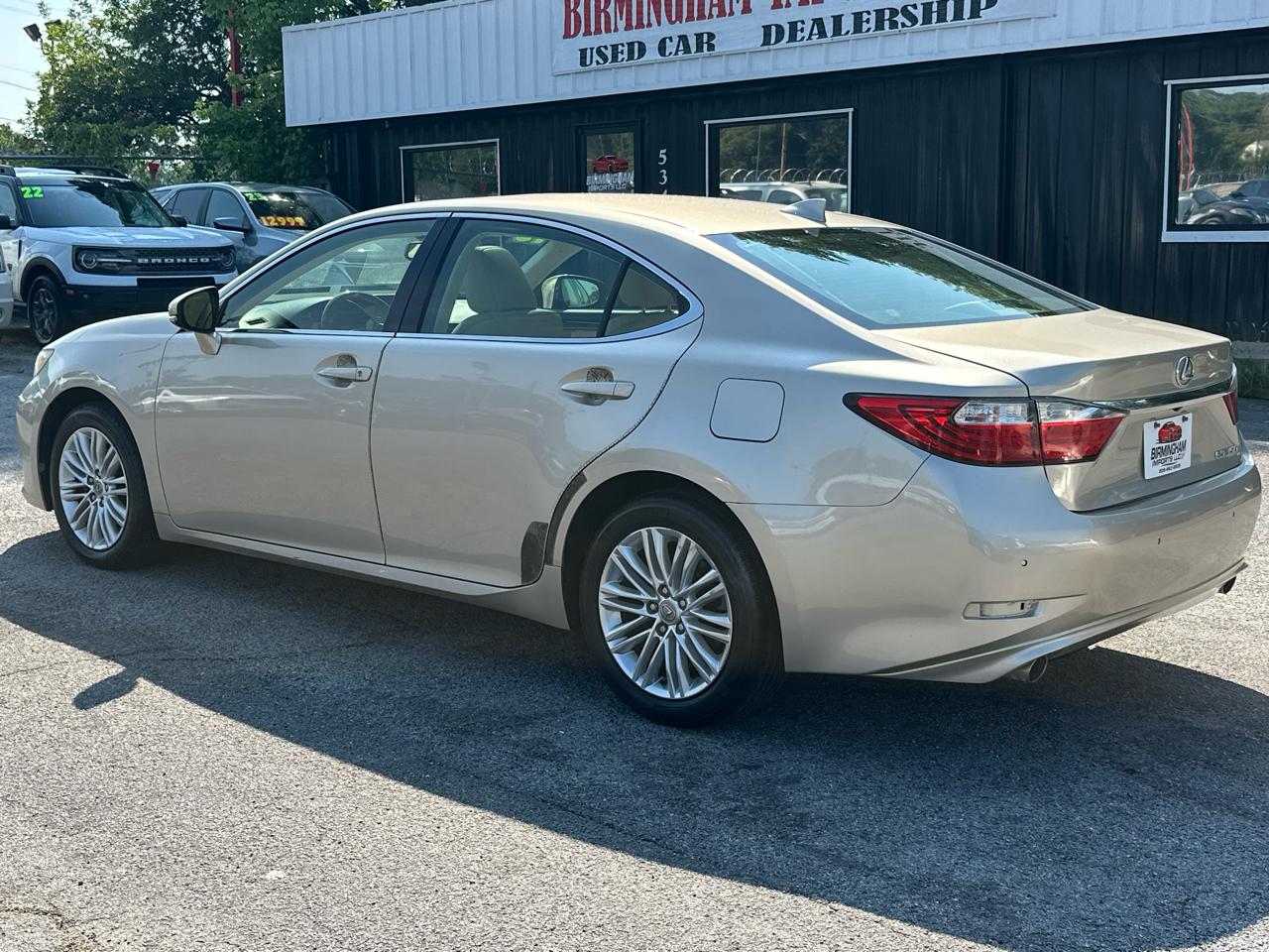 Lexus ES 350 4dr Sdn 2015