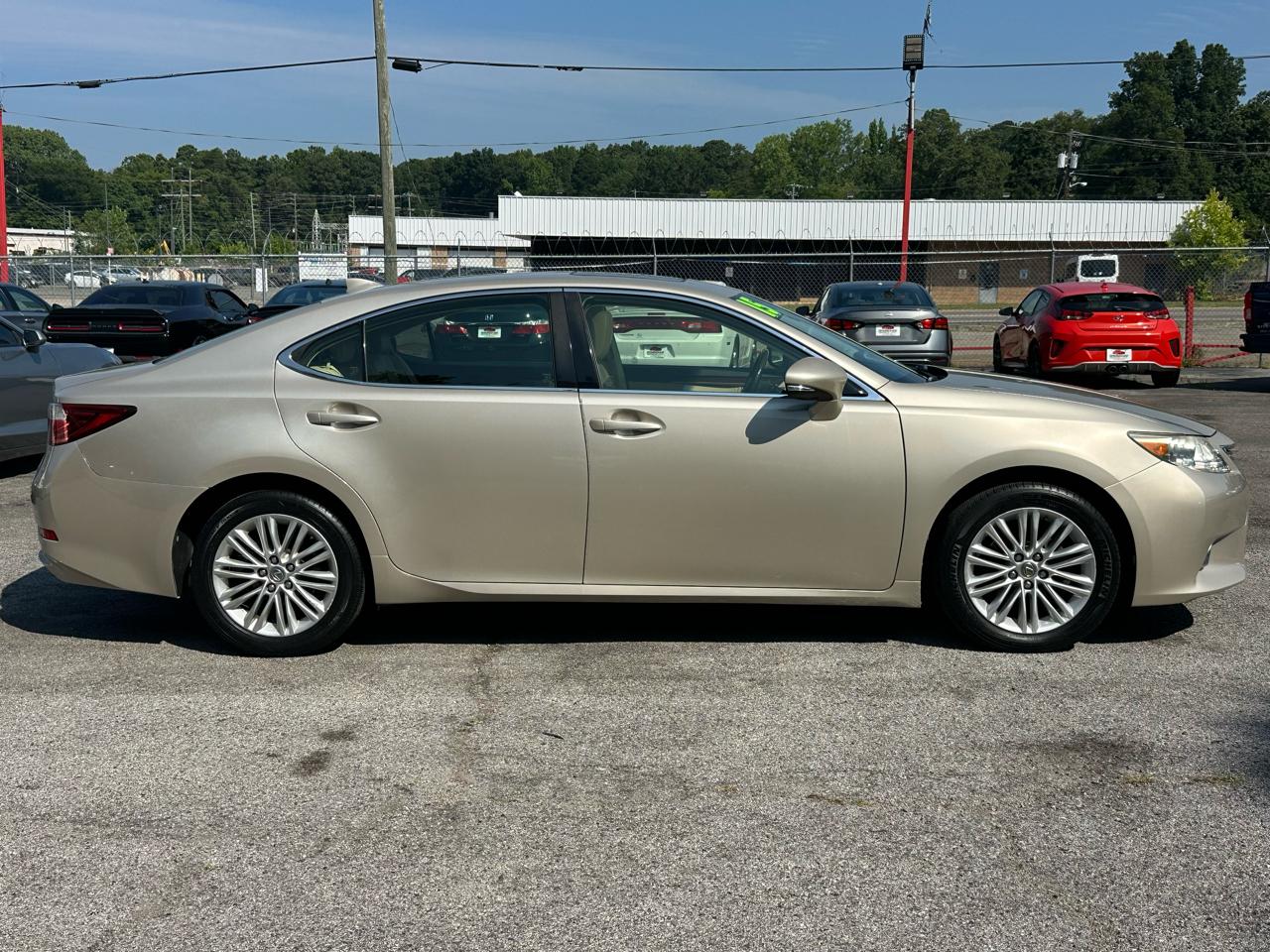 Lexus ES 350 4dr Sdn 2015