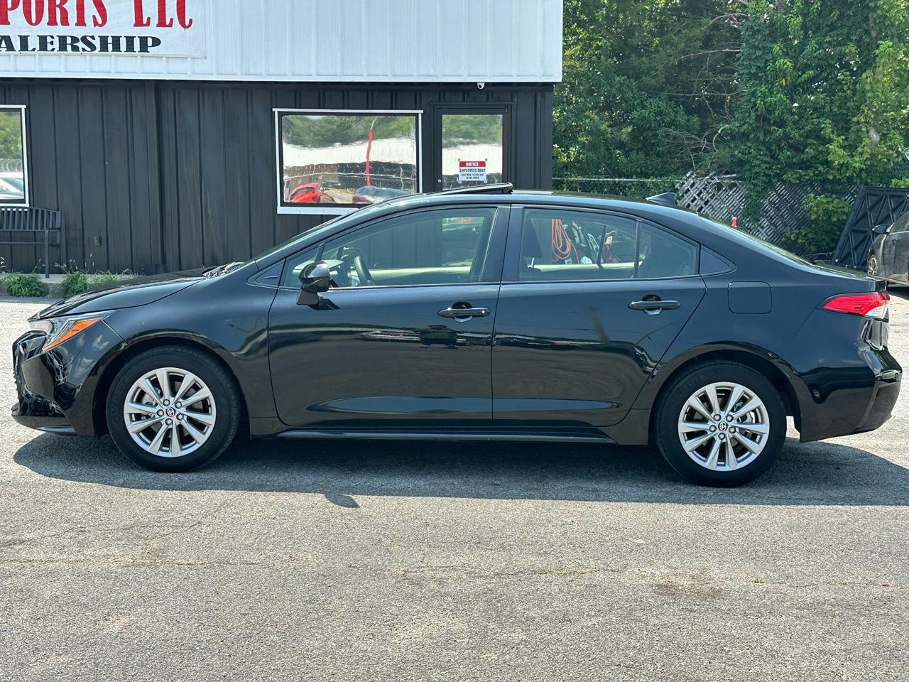 Toyota Corolla LE CVT (Natl) 2023
