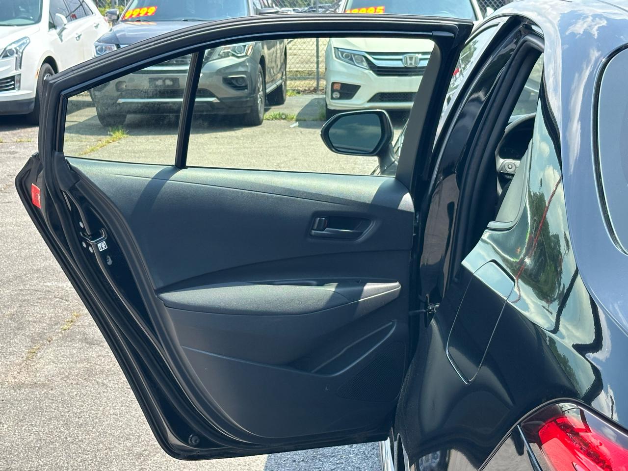 Toyota Corolla LE CVT (Natl) 2023