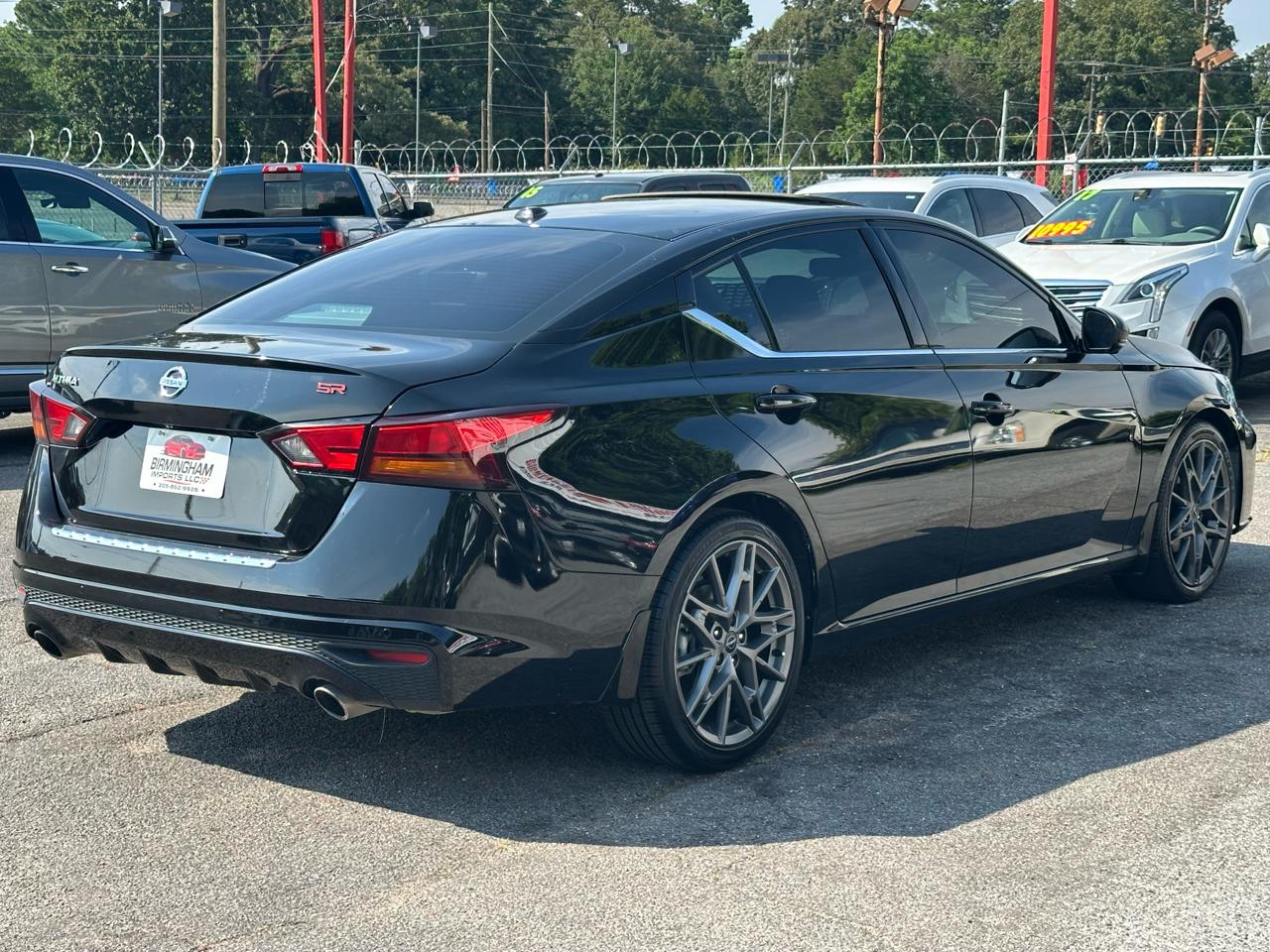 Nissan Altima 2.0 SR Sedan 2023