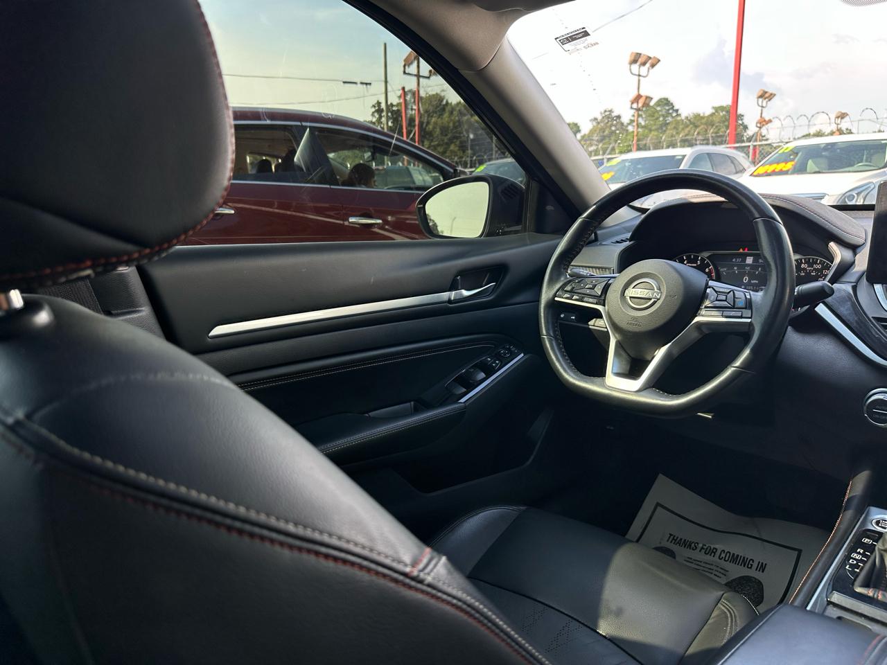 Nissan Altima 2.0 SR Sedan 2023