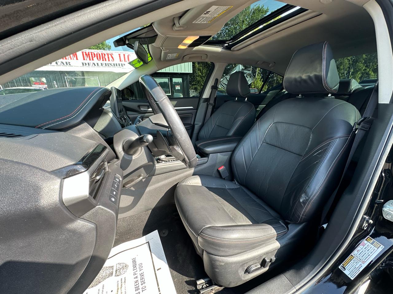 Nissan Altima 2.0 SR Sedan 2023