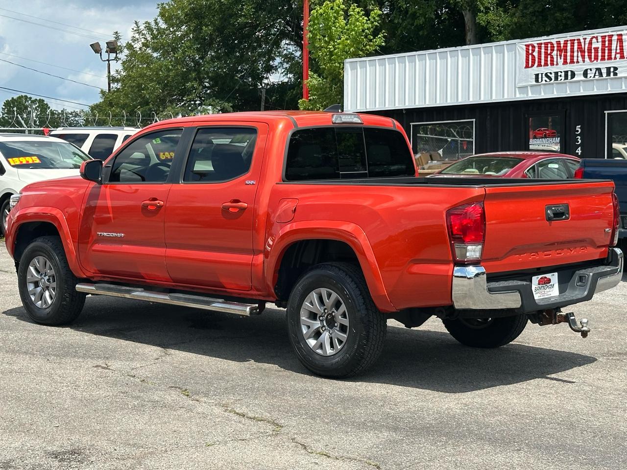 Toyota Tacoma SR Double Cab 5' Bed I4 4x2 AT (Natl) 2018