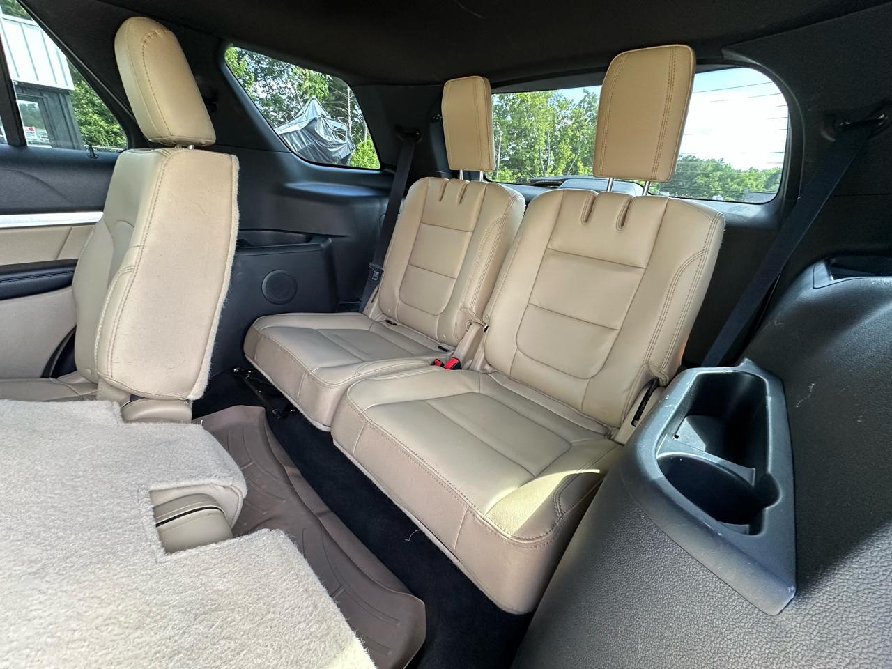 Ford Explorer XLT 2WD 2017