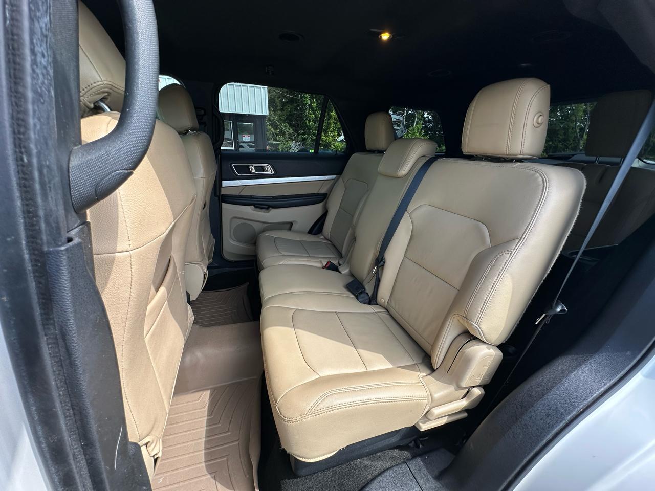 Ford Explorer XLT 2WD 2017