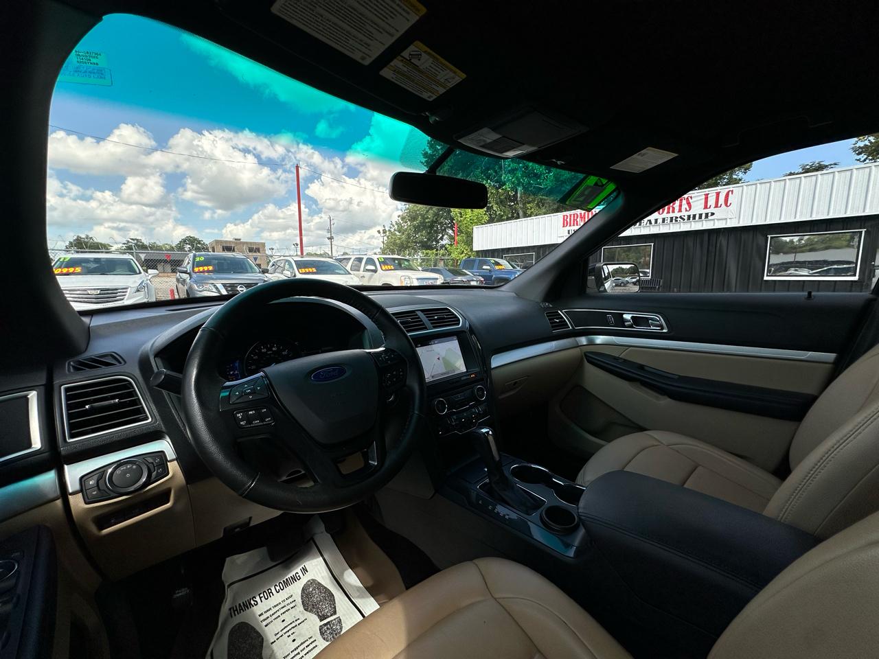 Ford Explorer XLT 2WD 2017