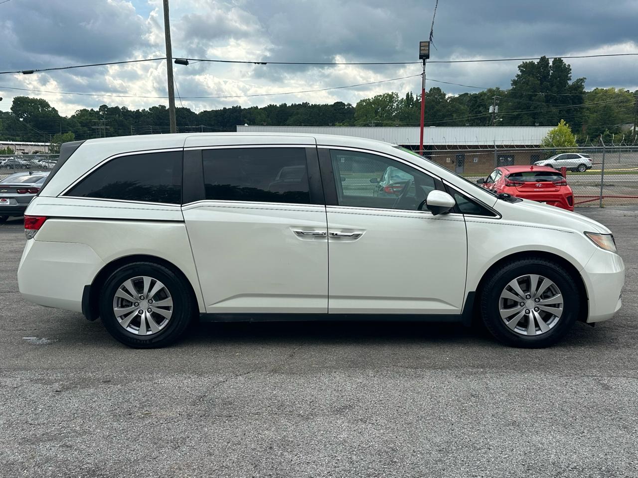 Honda Odyssey 5dr SE 2016