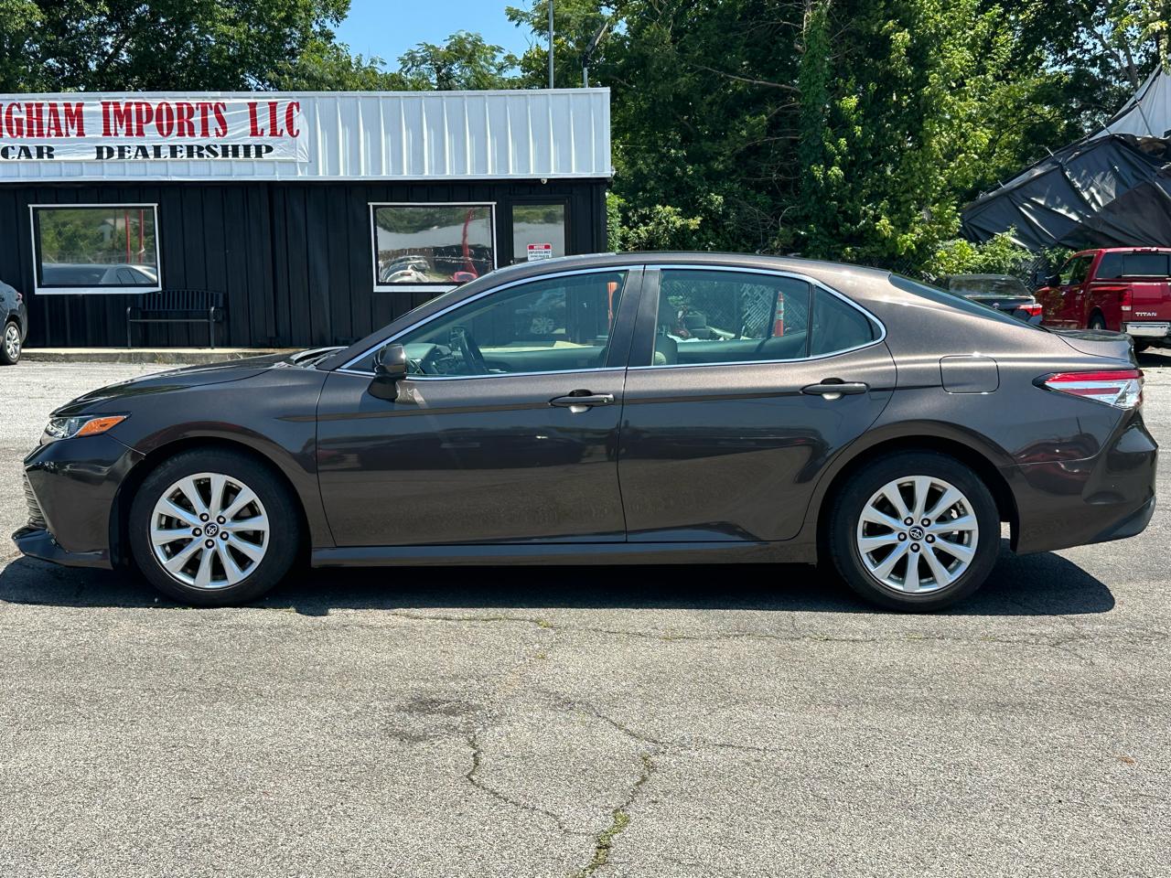 Toyota Camry XLE Auto (Natl) 2018