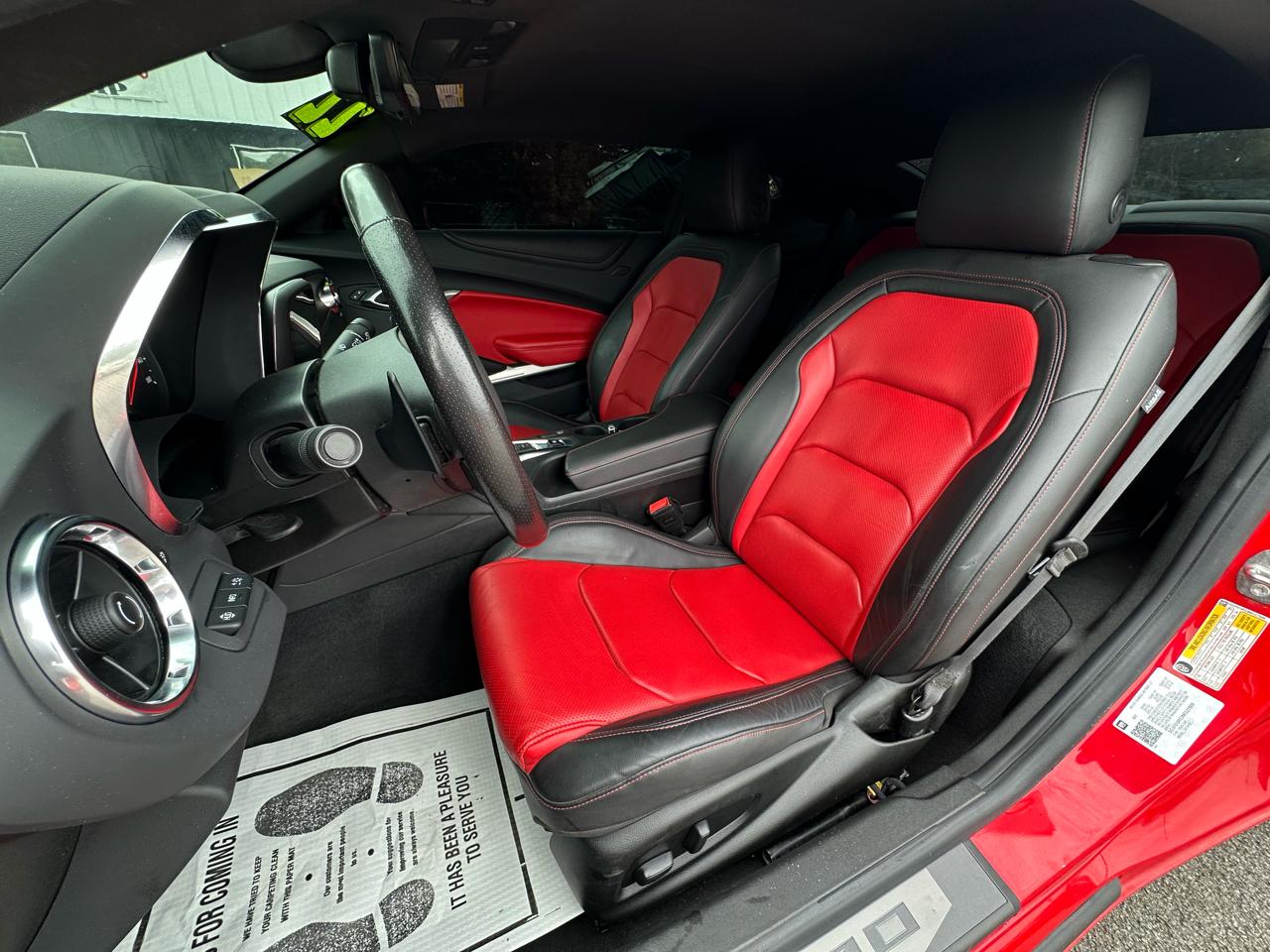 Chevrolet Camaro 2dr Cpe 3LT 2022
