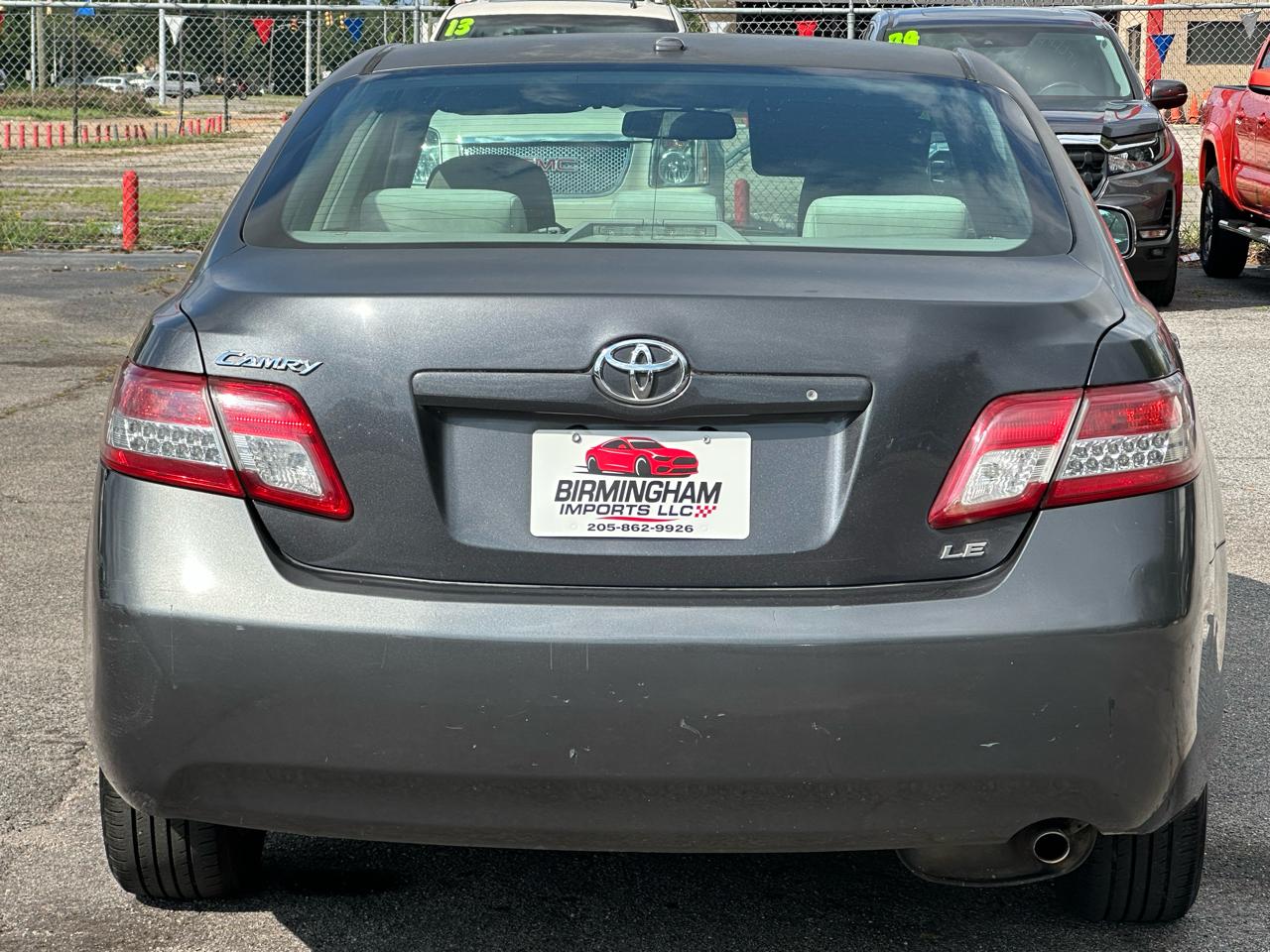 Toyota Camry 4dr Sdn I4 Man (Natl) 2010