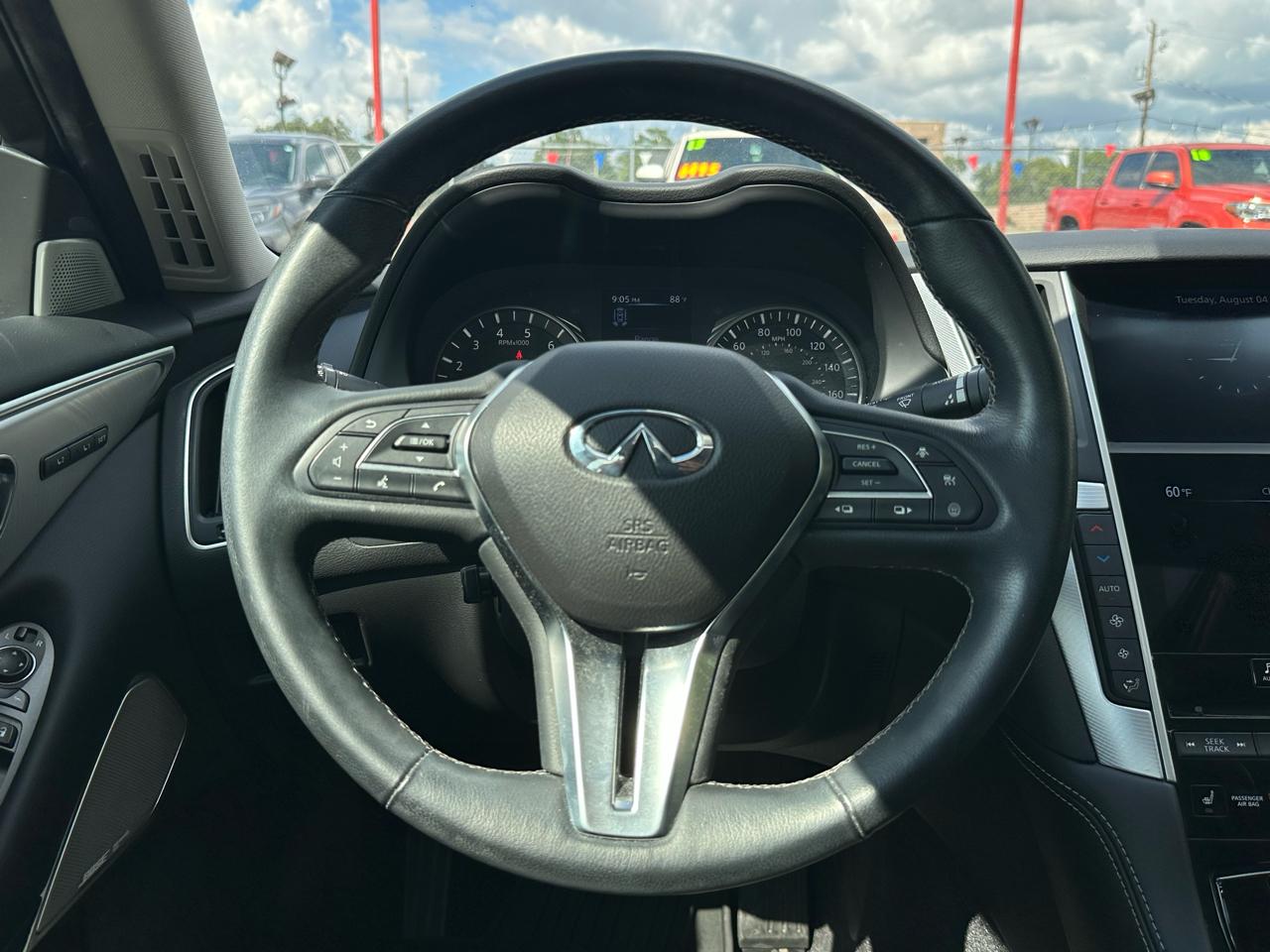 Infiniti Q50 LUXE RWD 2022