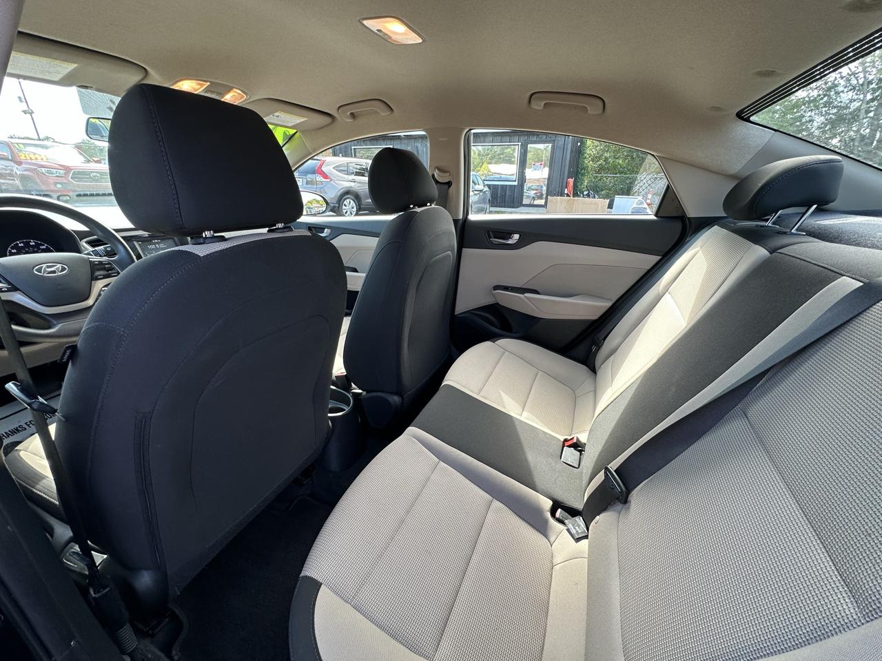 Hyundai Accent SE Sedan IVT 2022