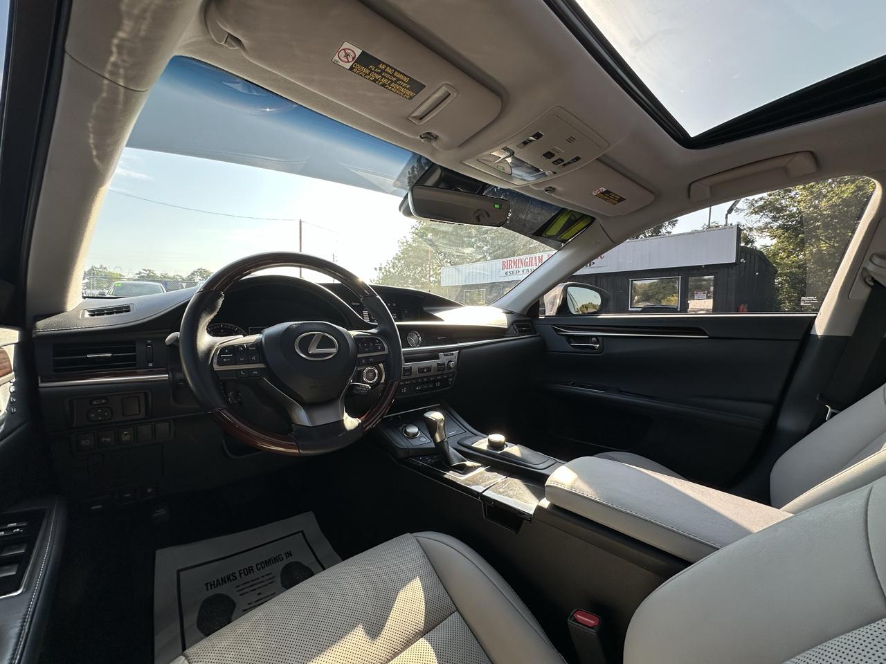 Lexus ES ES 350 FWD 2017