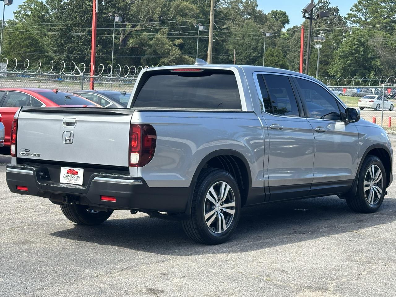 Honda Ridgeline RTS 4x2 Crew Cab 5.3' Bed 2017