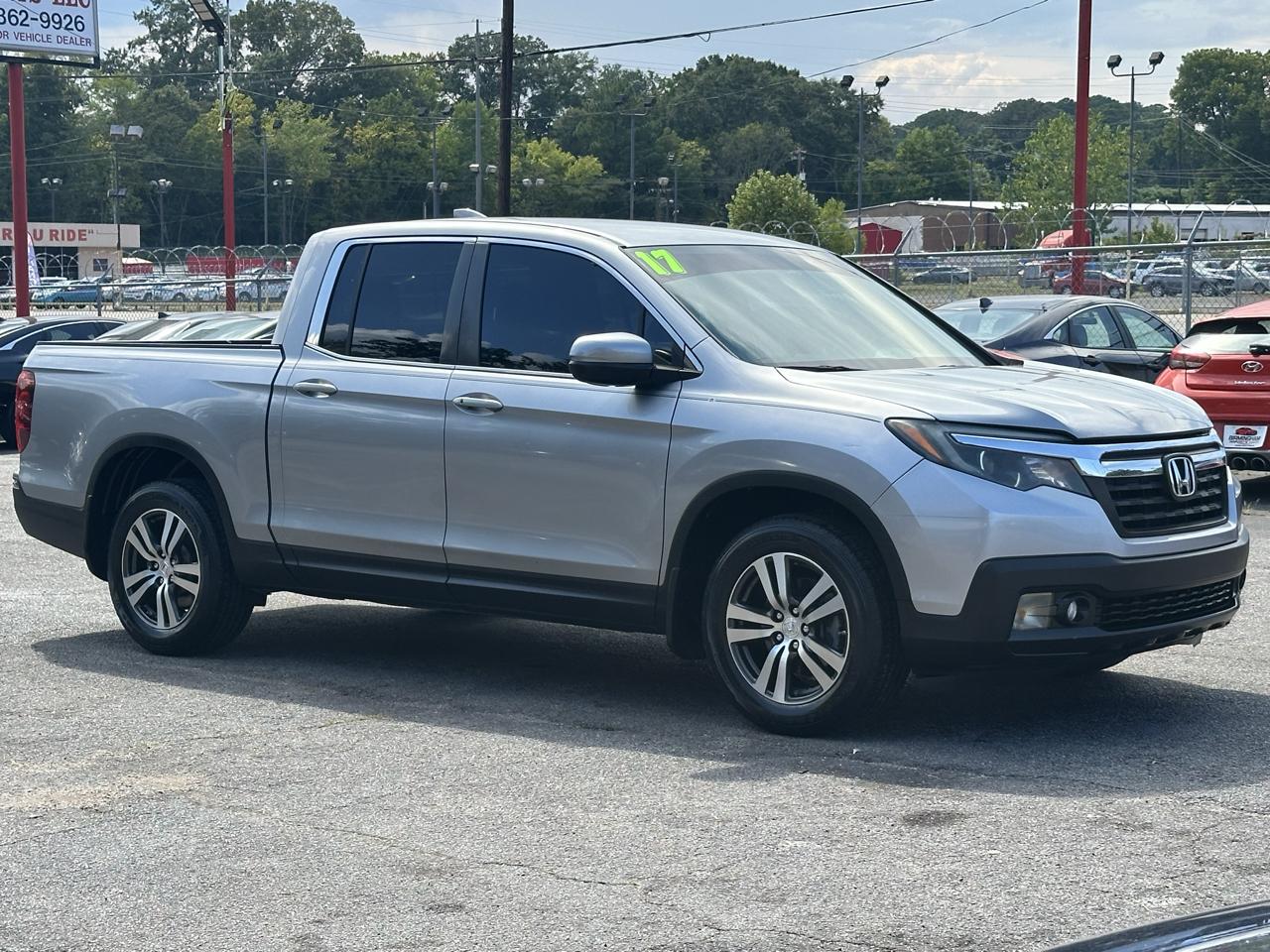 Honda Ridgeline RTS 4x2 Crew Cab 5.3' Bed 2017