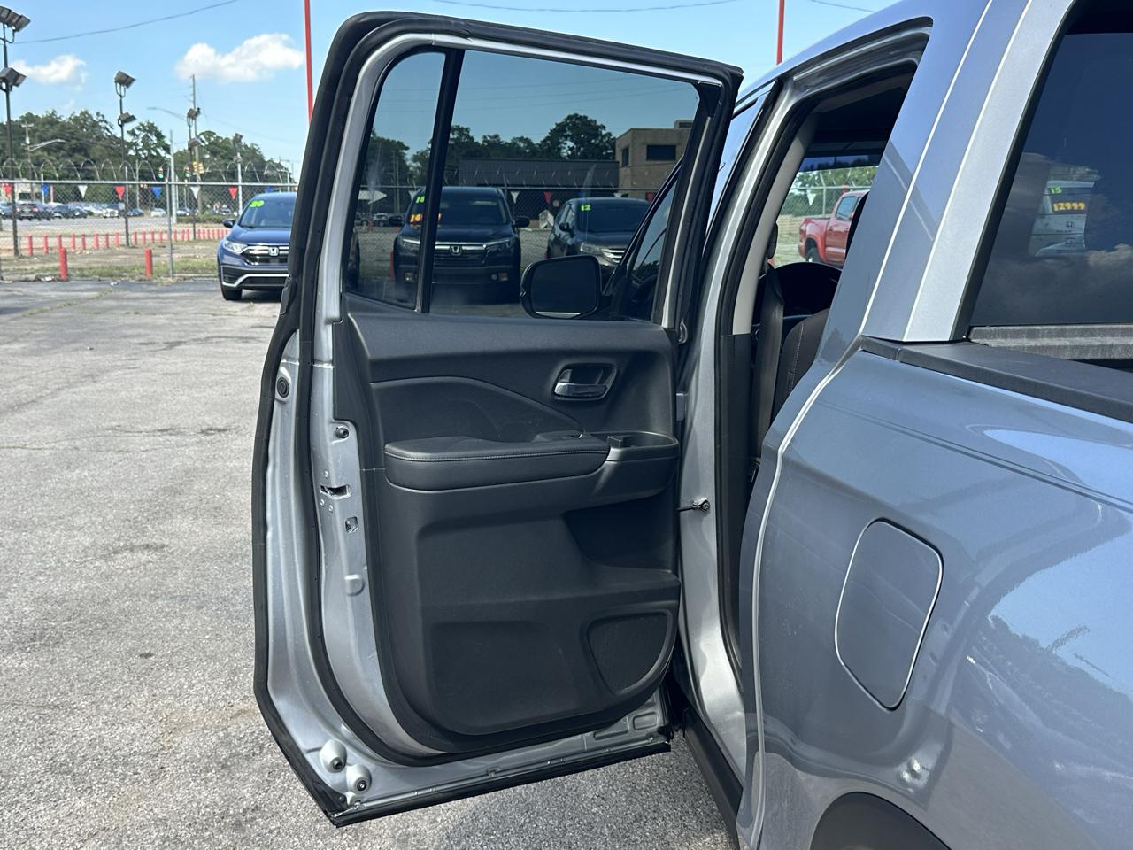 Honda Ridgeline RTS 4x2 Crew Cab 5.3' Bed 2017