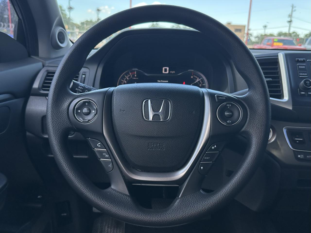 Honda Ridgeline RTS 4x2 Crew Cab 5.3' Bed 2017