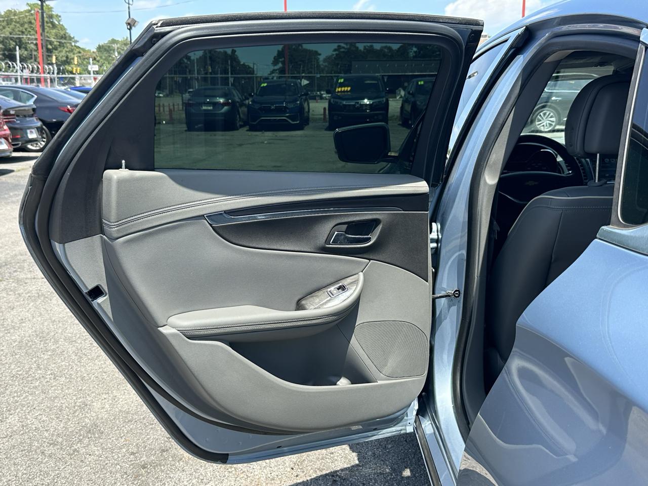 Chevrolet Impala 4dr Sdn LT w/2LT 2014