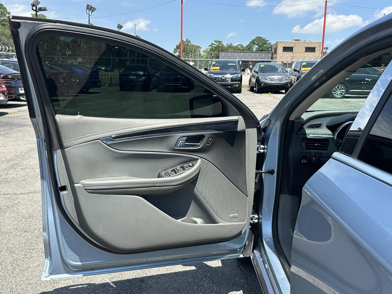 Chevrolet Impala 4dr Sdn LT w/2LT 2014