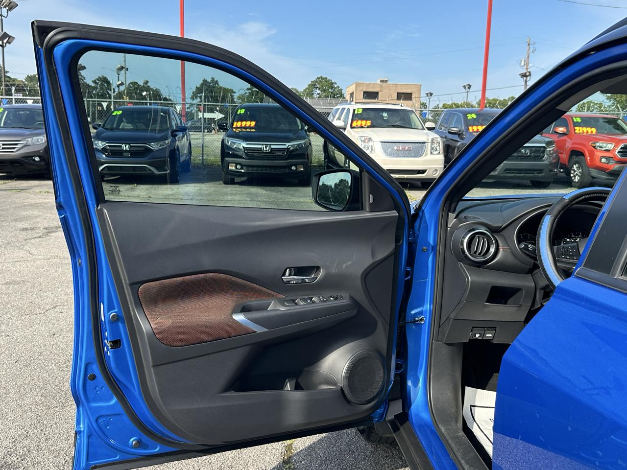 Nissan Kicks SR FWD 2024
