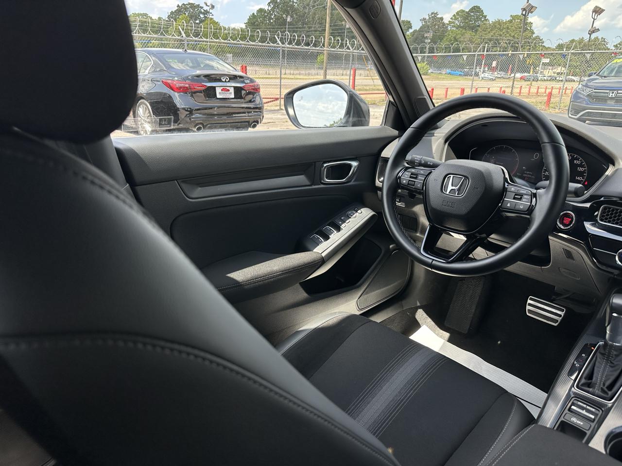 Honda Civic Sedan Sport CVT 2025