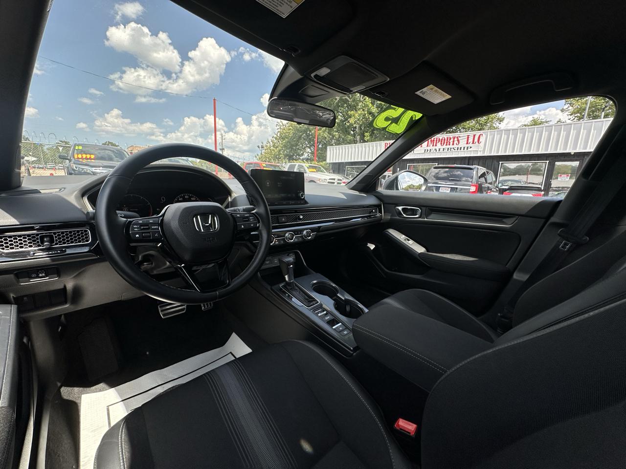 Honda Civic Sedan Sport CVT 2025