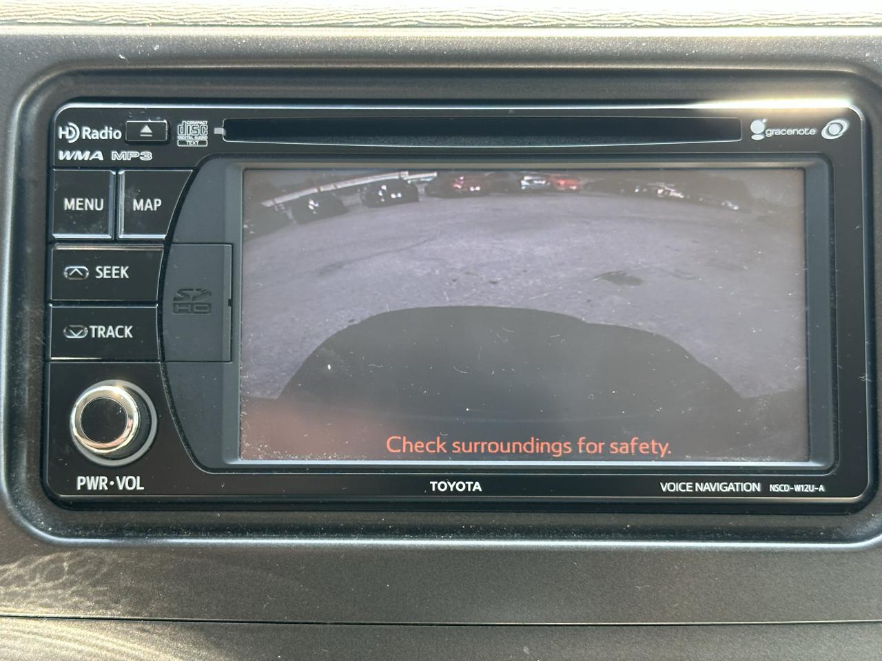 Toyota Sienna 5dr 7-Pass Van V6 XLE AAS FWD (Natl) 2014