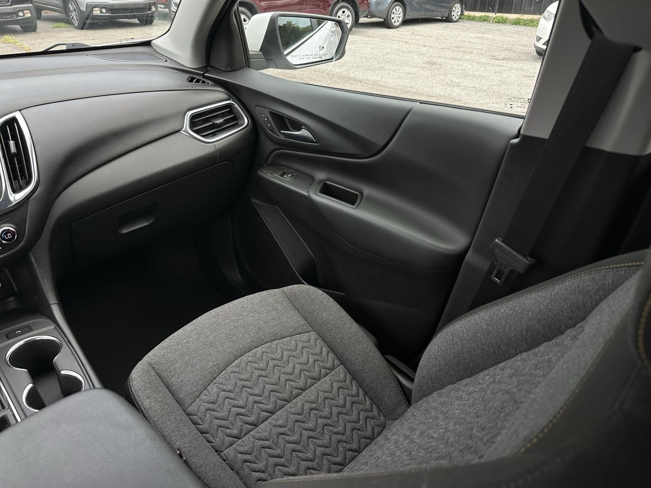 Chevrolet Equinox FWD 4dr LT w/1LT 2023