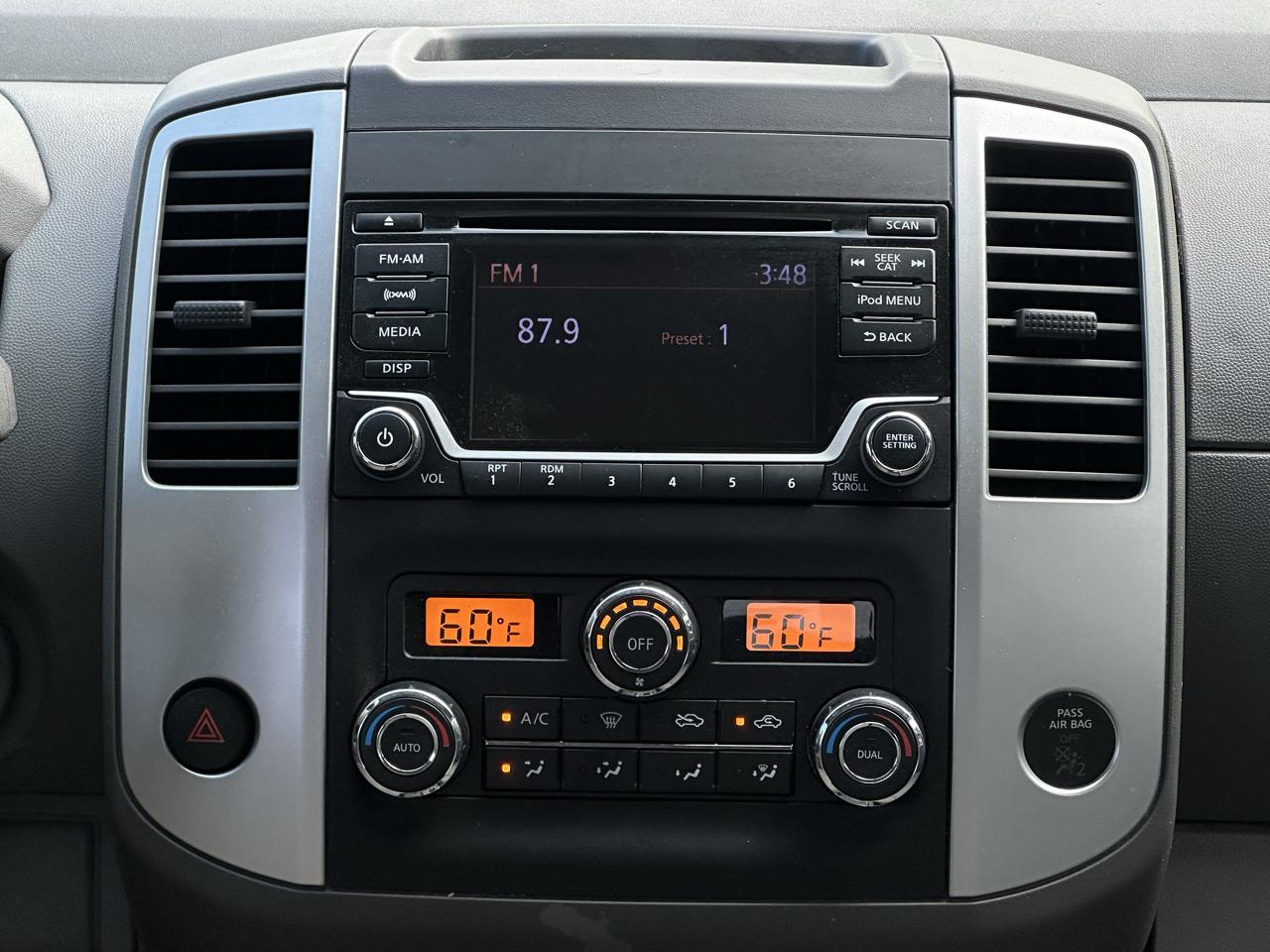 Nissan Frontier Crew Cab 4x2 SV V6 Auto 2018