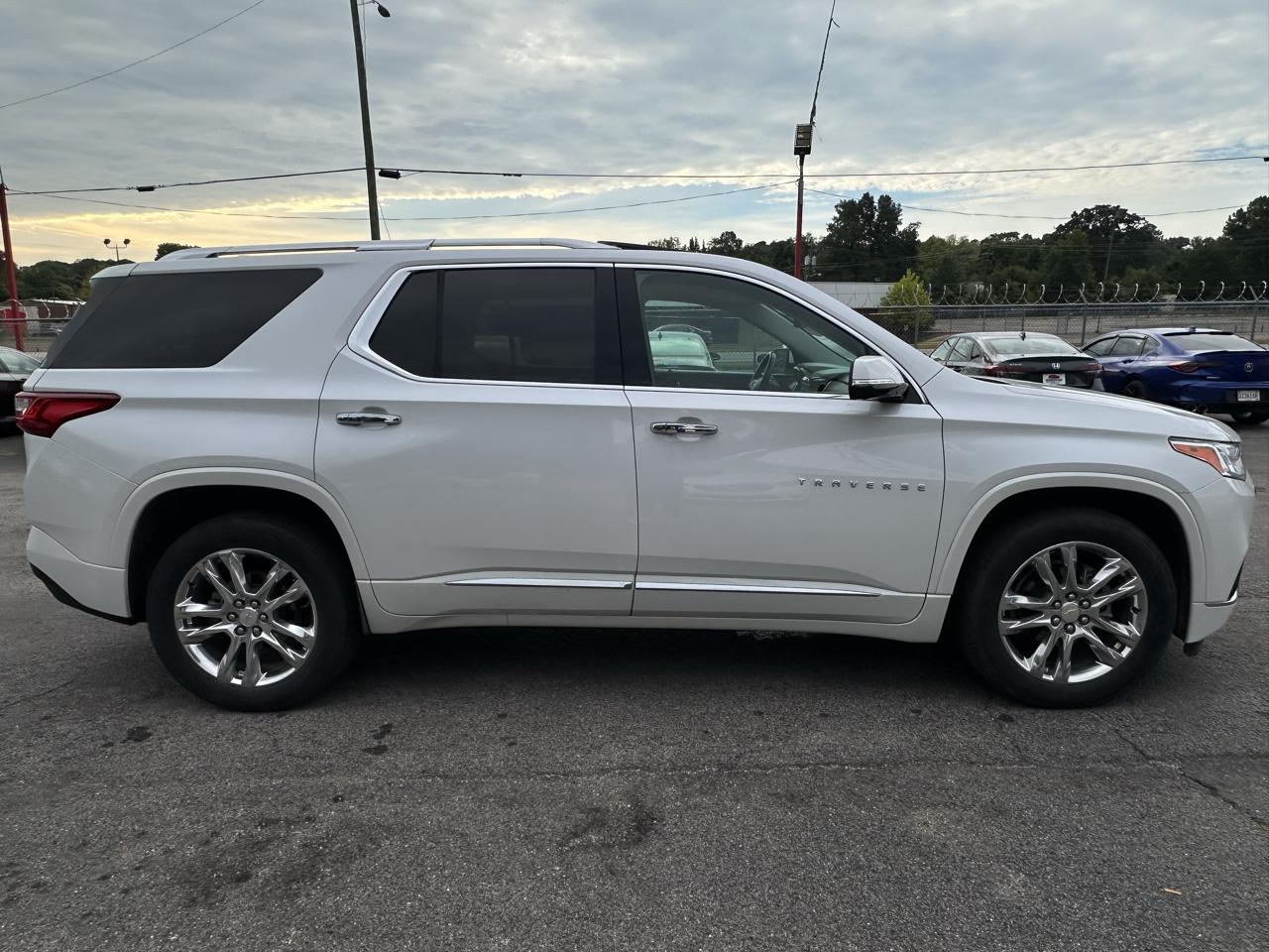 Chevrolet Traverse AWD 4dr High Country 2021