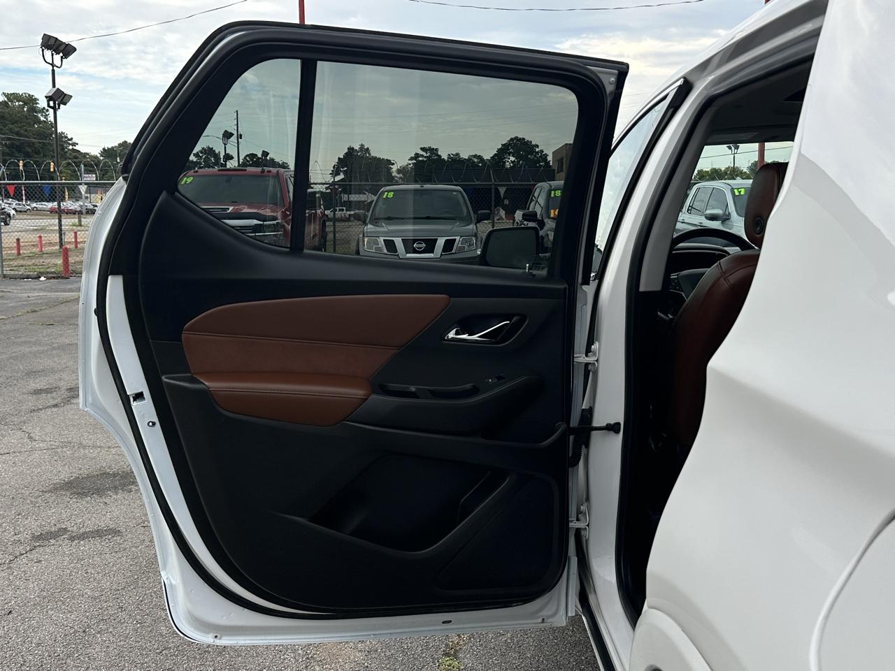 Chevrolet Traverse AWD 4dr High Country 2021