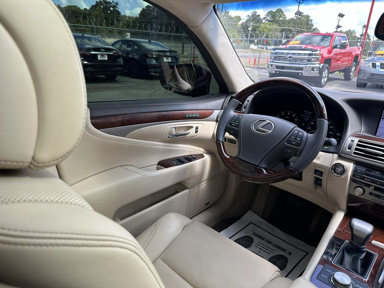 Lexus LS LS 460 L RWD 2017