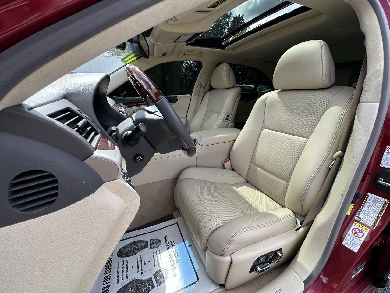 Lexus LS LS 460 L RWD 2017
