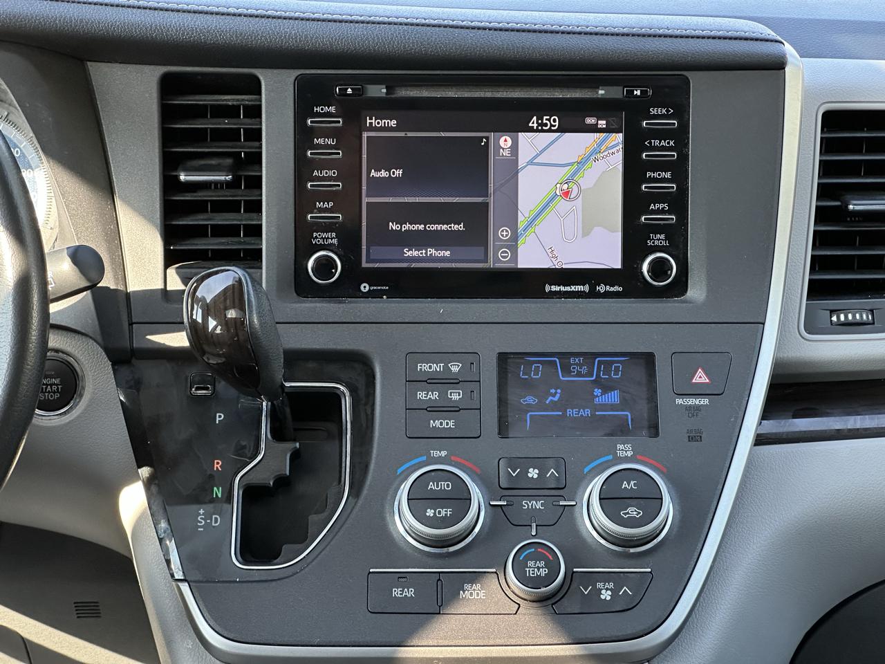 Toyota Sienna XLE Auto Access Seat FWD 7-Passenger (Natl) 2020
