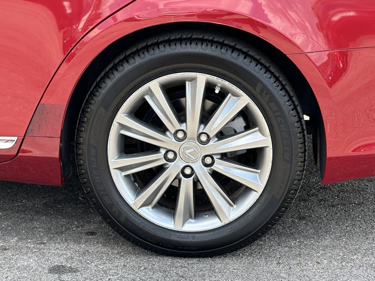 Lexus ES 350 4dr Sdn 2010