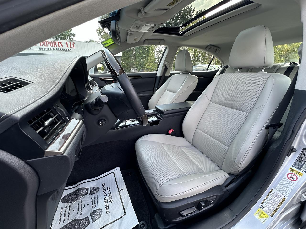 Lexus ES 350 4dr Sdn 2014