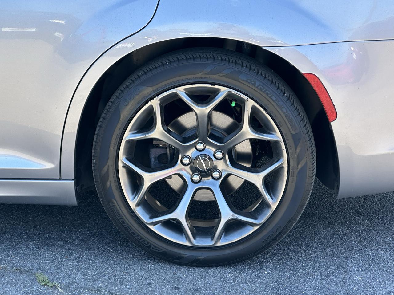 Chrysler 300 300S RWD 2018